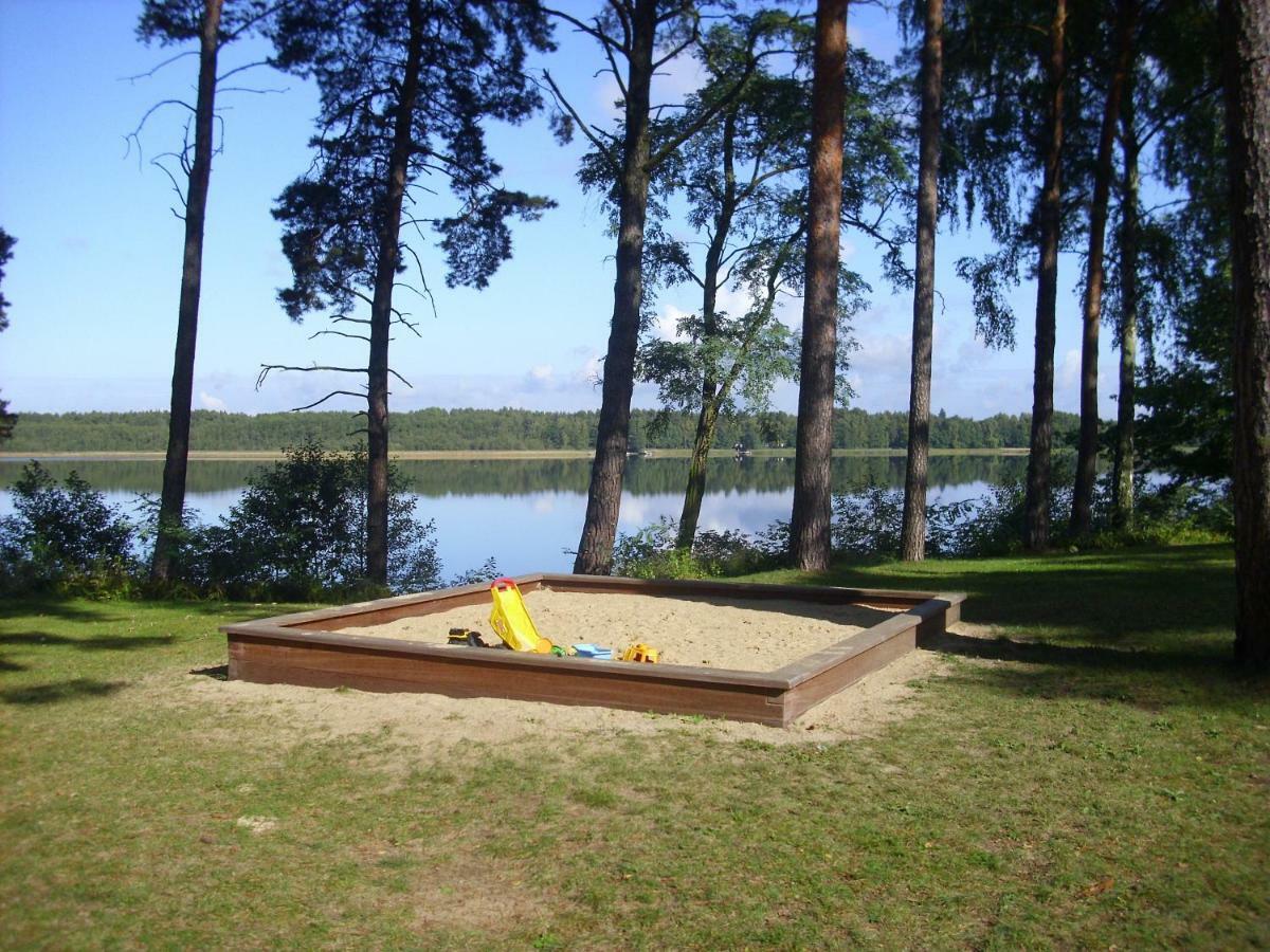 Fewoamglubigsee Wendisch Rietz Exteriör bild
